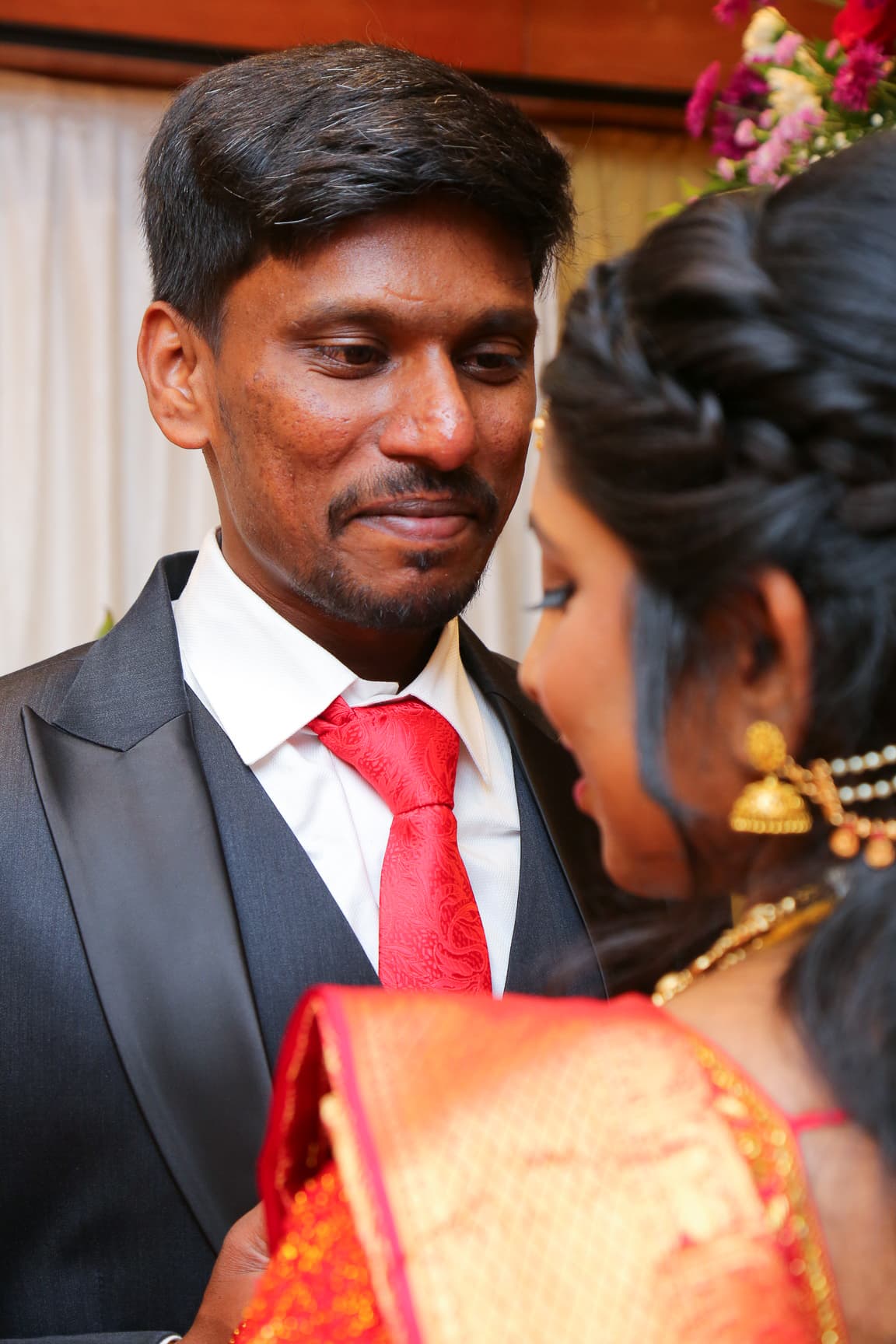 Vicky & Sukanya Photo 2