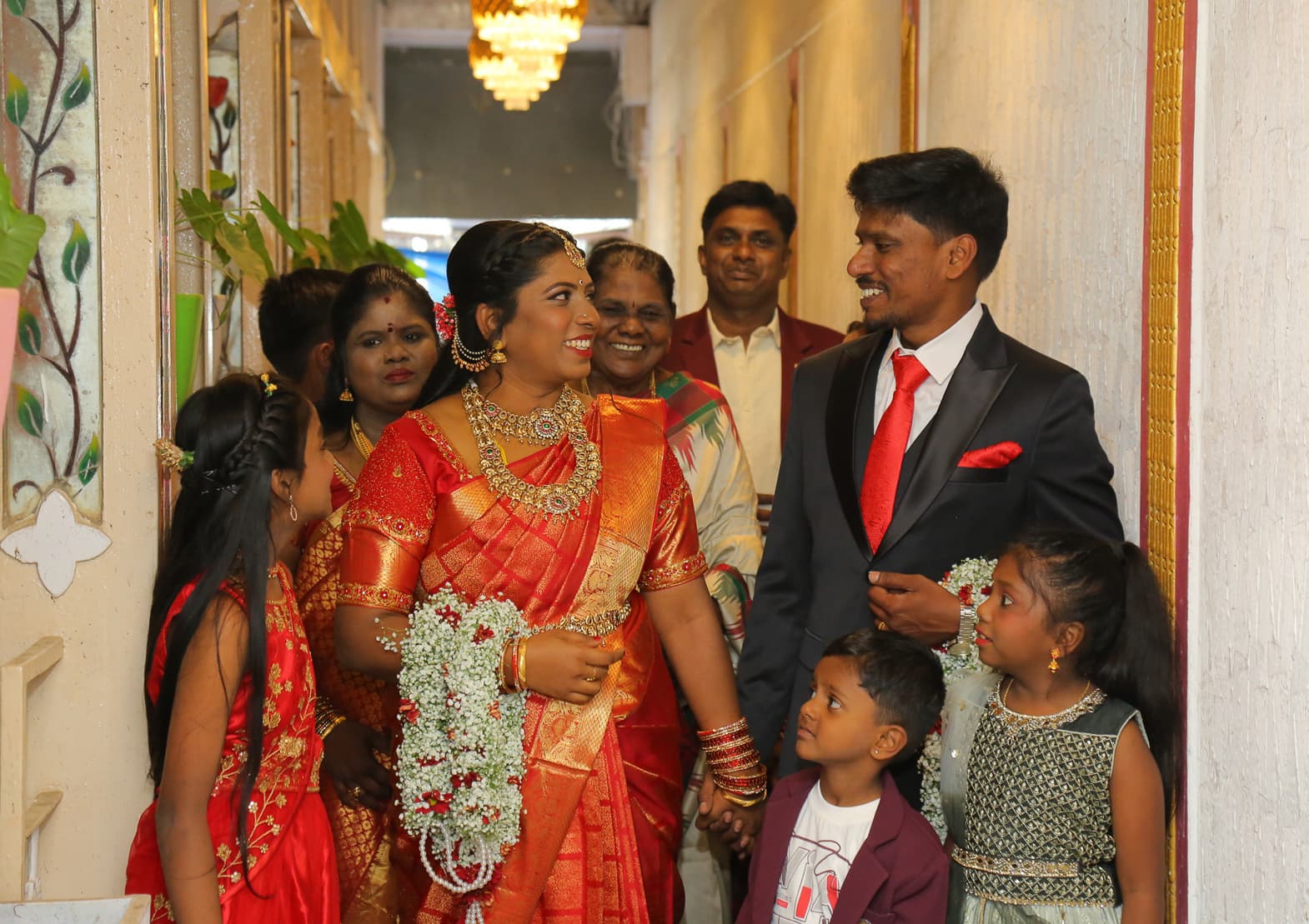 Vicky & Sukanya Photo 17